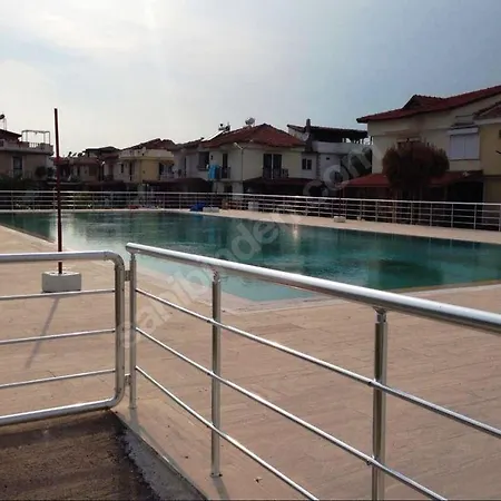 Vilă Havuzlu Guzelcamlı